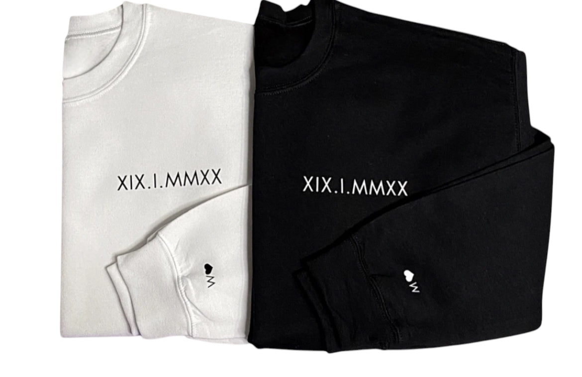 Sweat personnalisé couple date chiffres romains et initiales